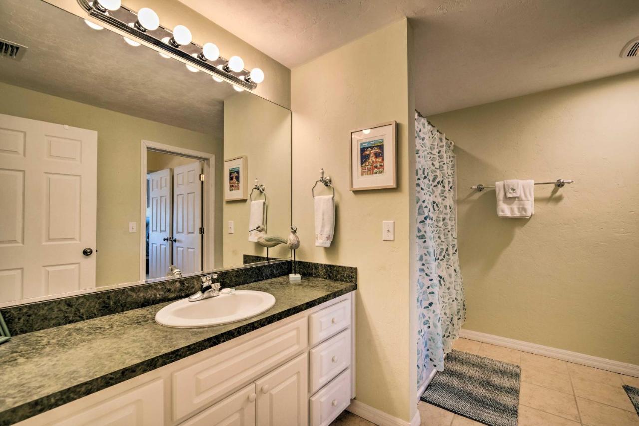 Oceanfront Oasis In Cedar Key With 2 Balconies! Villa Екстериор снимка